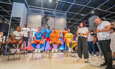 FOTBAL:PREZENTARE ECHIPAMENT FCSB (15.07.2026)