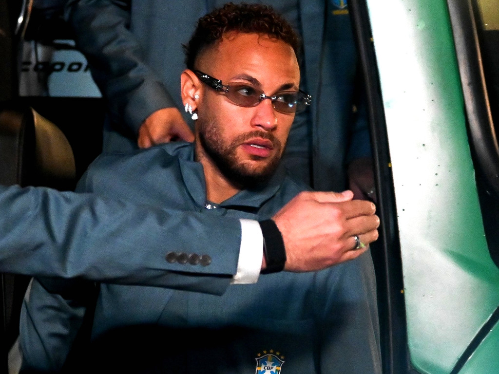 Neymar a cedat și și-a atacat echipa de suflet: "Felicitări, o treabă de rahat grozavă!"