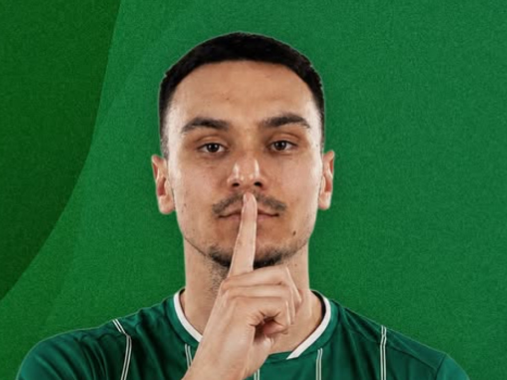 Adrian Șut și-a ales numărul la Levadiakos