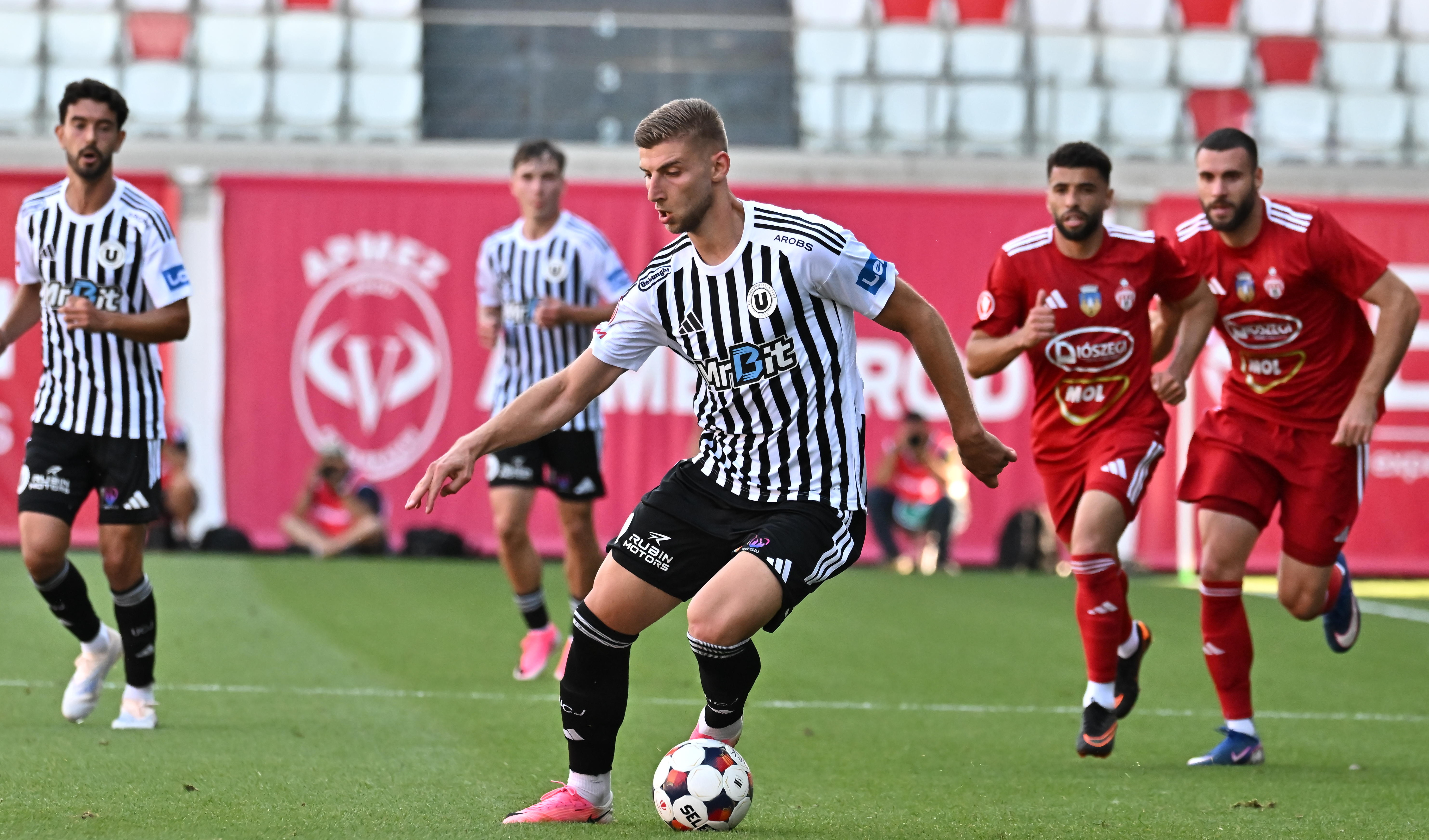 Sepsi - "U" Cluj 1-0. Covăsnenii au dominat și au câștigat grație unui gol superb