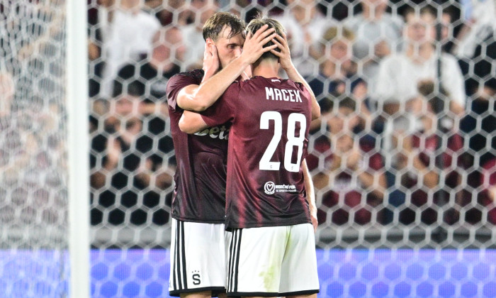 Fotbal - Liga mistrů - 26/27 - 3. předkolo - Sparta - Lyon