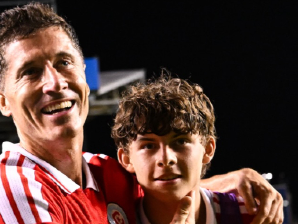 Un român a jucat lângă Lewandowski și a scris istorie în SUA!