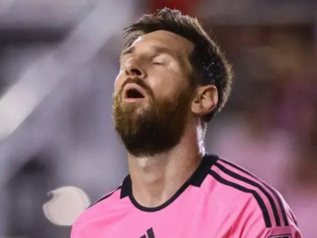 Lionel Messi a spus ”stop”! Decizia radicală luată de argentinian, după moartea tatălui său