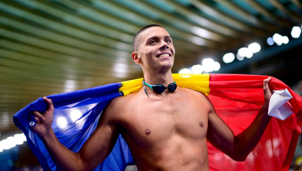 Câți bani ia David Popovici pentru aurul european la 100 m liber
