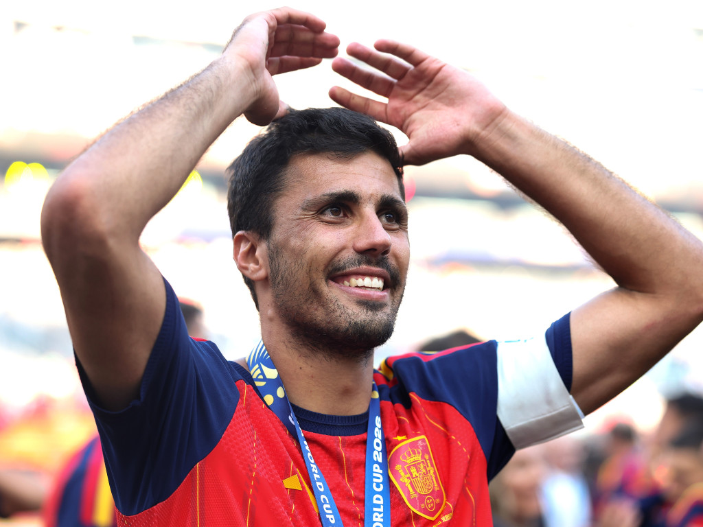 Manchester City i-a fixat prețul lui Rodri și a anunțat-o pe Barcelona! Două oferte au fost respinse