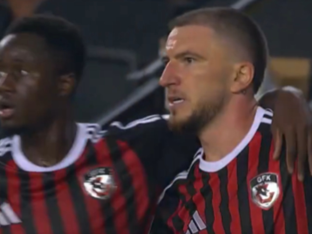 EUROGOL marcat de Deian Sorescu! Acțiune "marca Ronaldinho", sub privirile lui Mirel Rădoi
