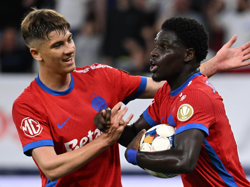 "Bătaie" pentru Joao Paulo! Două echipe vor să-l transfere pe titularul de la FCSB