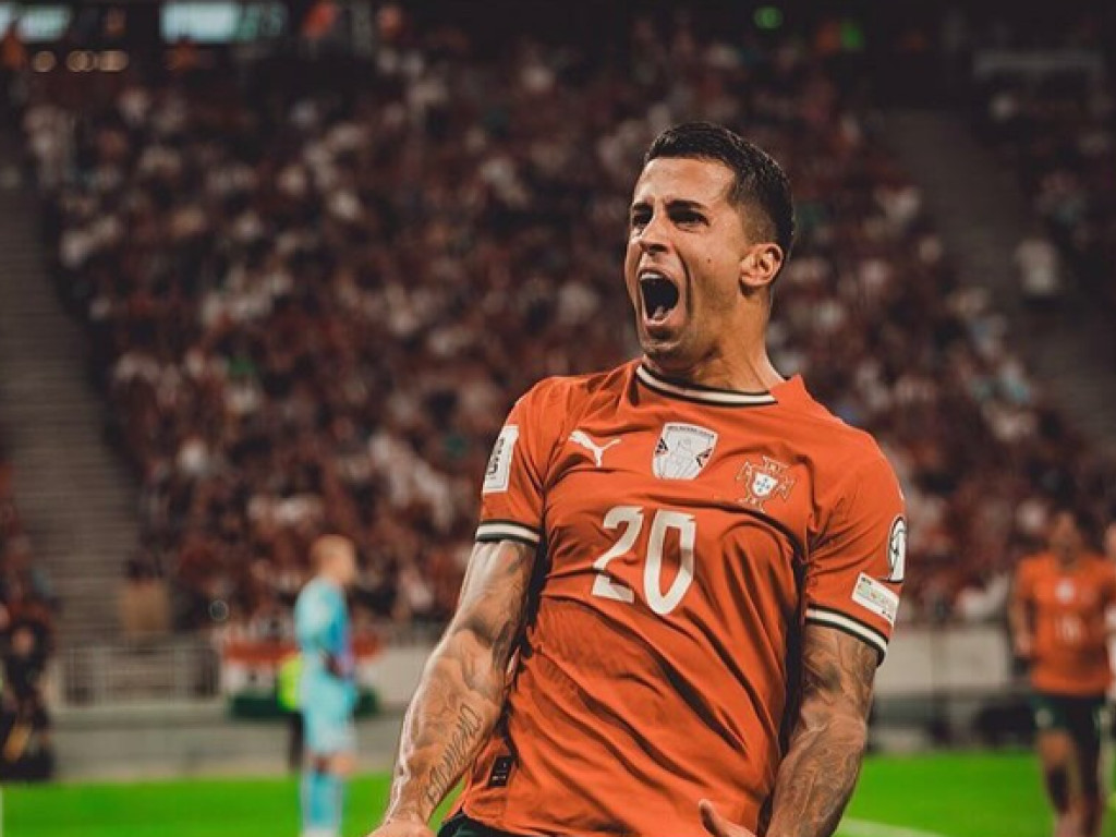 A treia oară! Nu mai e niciun dubiu: Joao Cancelo merge să semneze