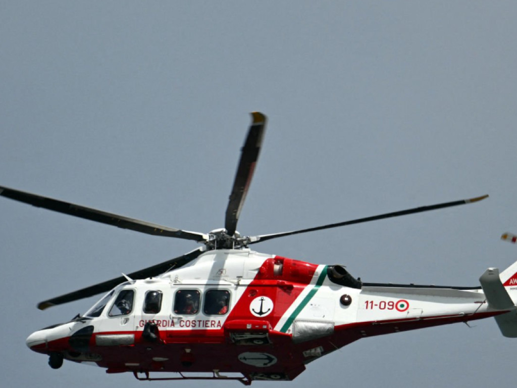 Panică în Italia! Un fotbalist din Serie A a fost la un pas de înec! Transportat cu elicopterul la spital