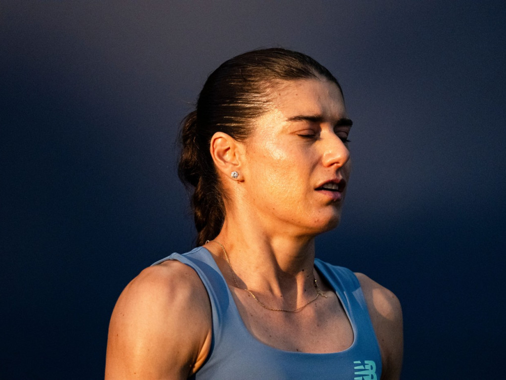 Anna Kalinskaya a abandonat la 0-5 în decisiv, iar Sorana Cîrstea a dat lovitura! Urmează un test ”de foc” pentru româncă