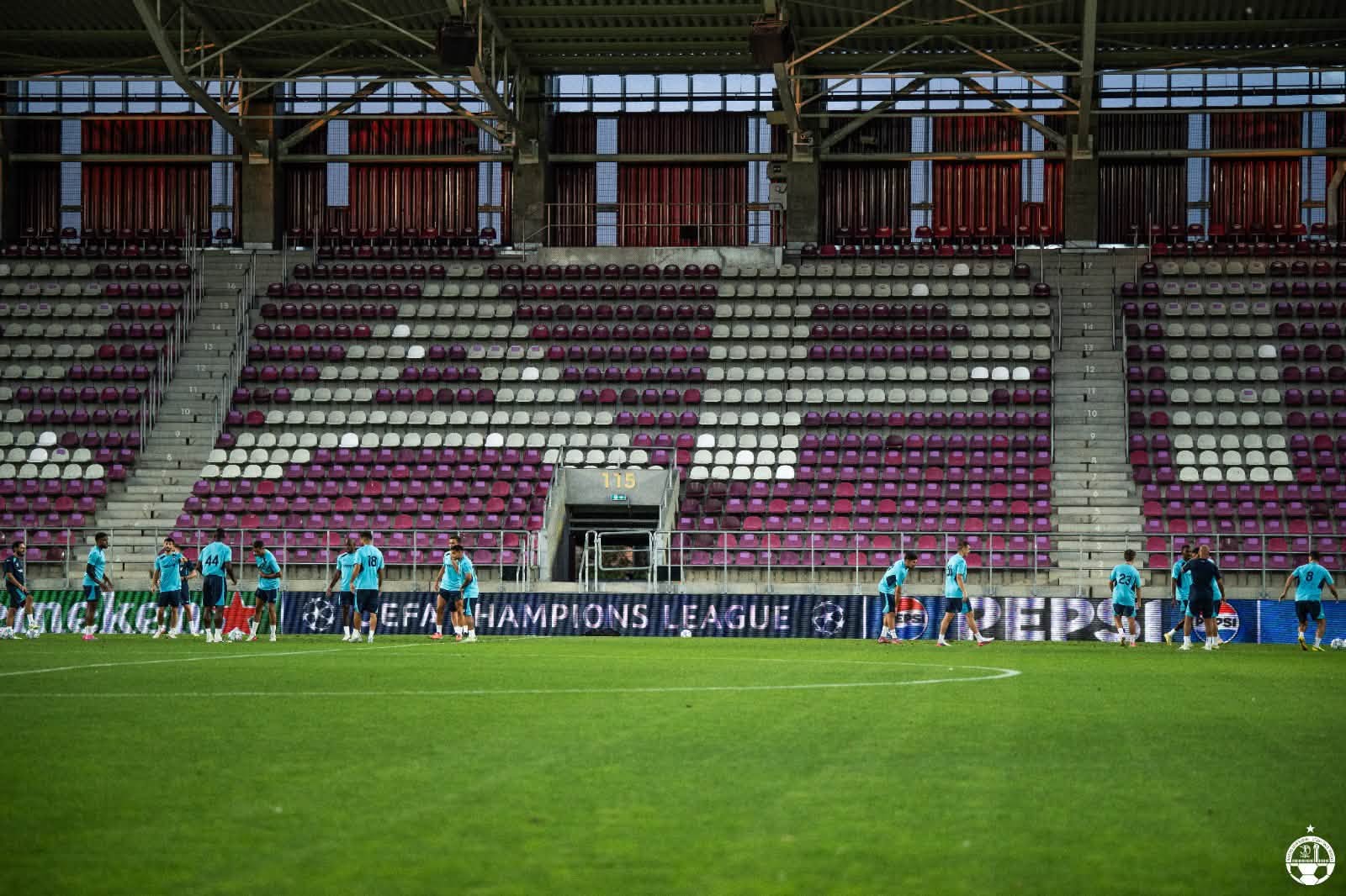 Măsuri speciale de securitate la meciul din play-off-ul Champions League care se joacă în Giulești