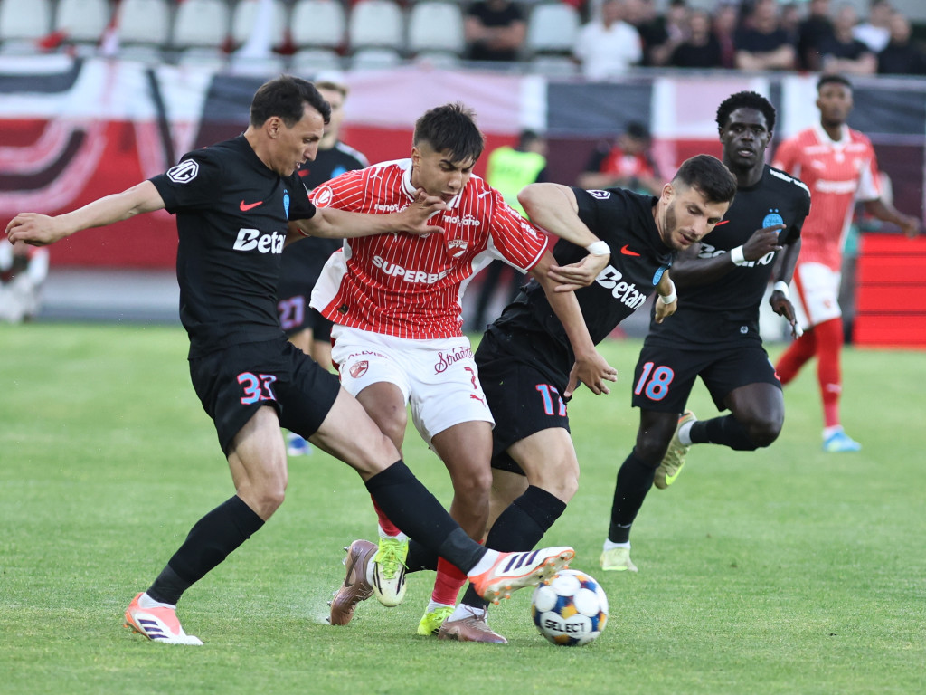 Gata! S-a stabilit unde se joacă Dinamo - FCSB