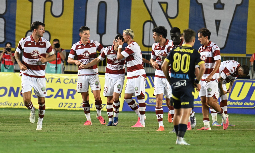 FOTBAL:PETROLUL PLOIESTI-RAPID BUCURESTI, SUPERLIGA SUPERBET (21.08.2026)