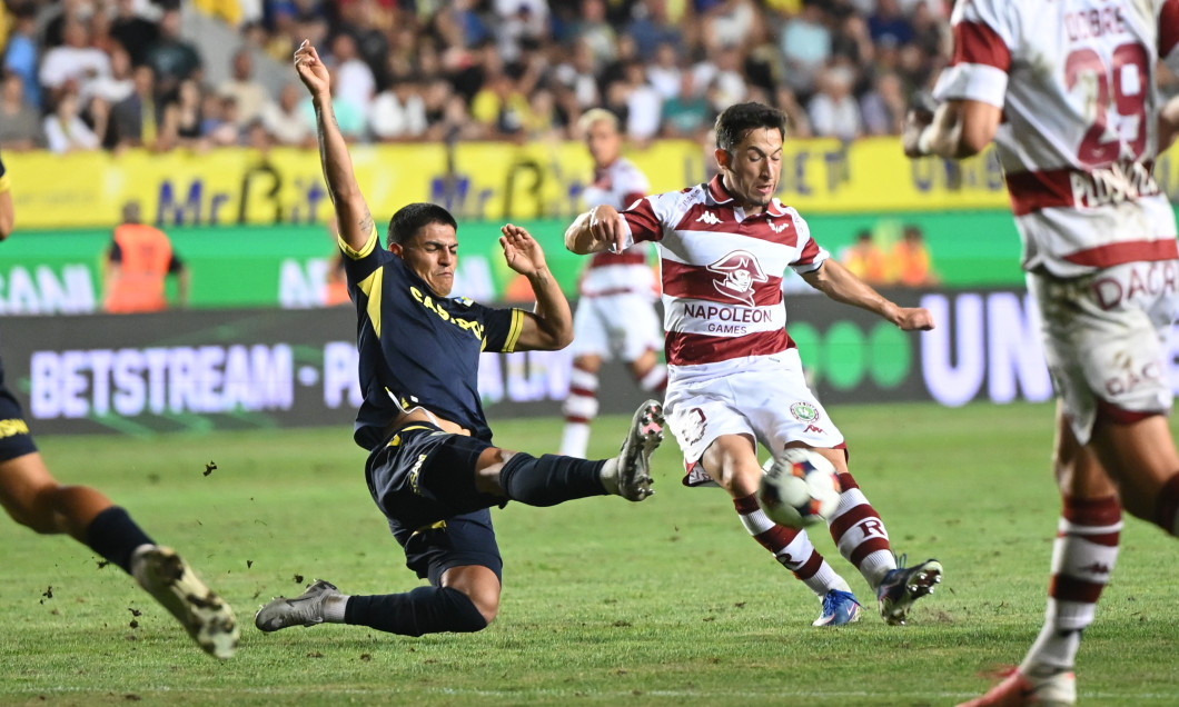 FOTBAL:PETROLUL PLOIESTI-RAPID BUCURESTI, SUPERLIGA SUPERBET (21.08.2026)