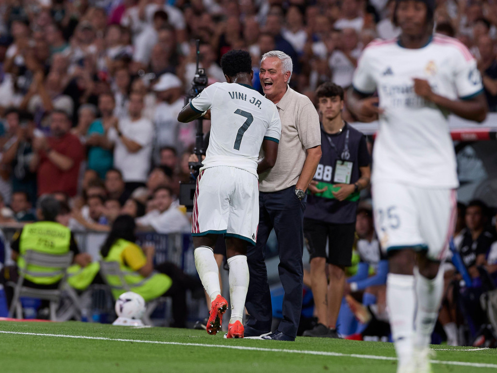 Jose Mourinho l-a schimbat pe Vinicius Junior la meciul cu Real Sociedad și a explicat motivul