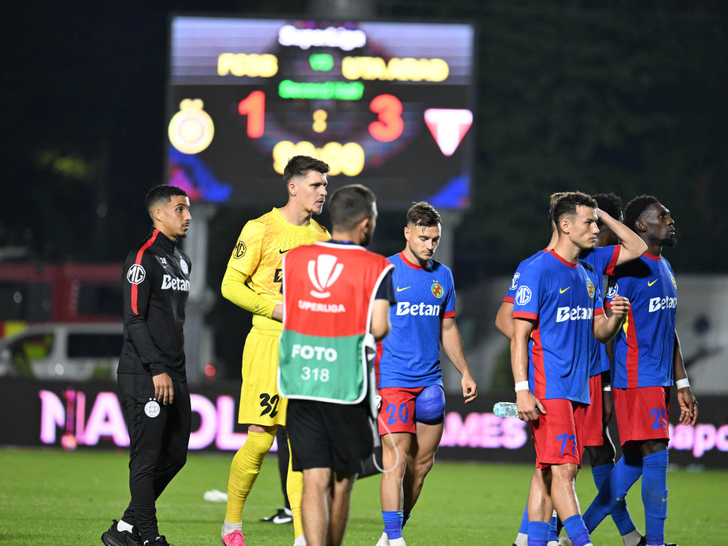 A văzut ce a pățit Dennis Politic în FCSB - UTA și nu s-a ferit: "Dacă se bat la antrenamente.."