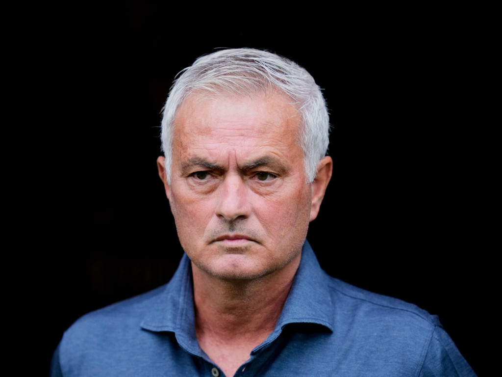 Jose Mourinho a pus mâna pe telefon și i-a spus că nu mai are viitor la Real Madrid! Decizie pe loc: OUT