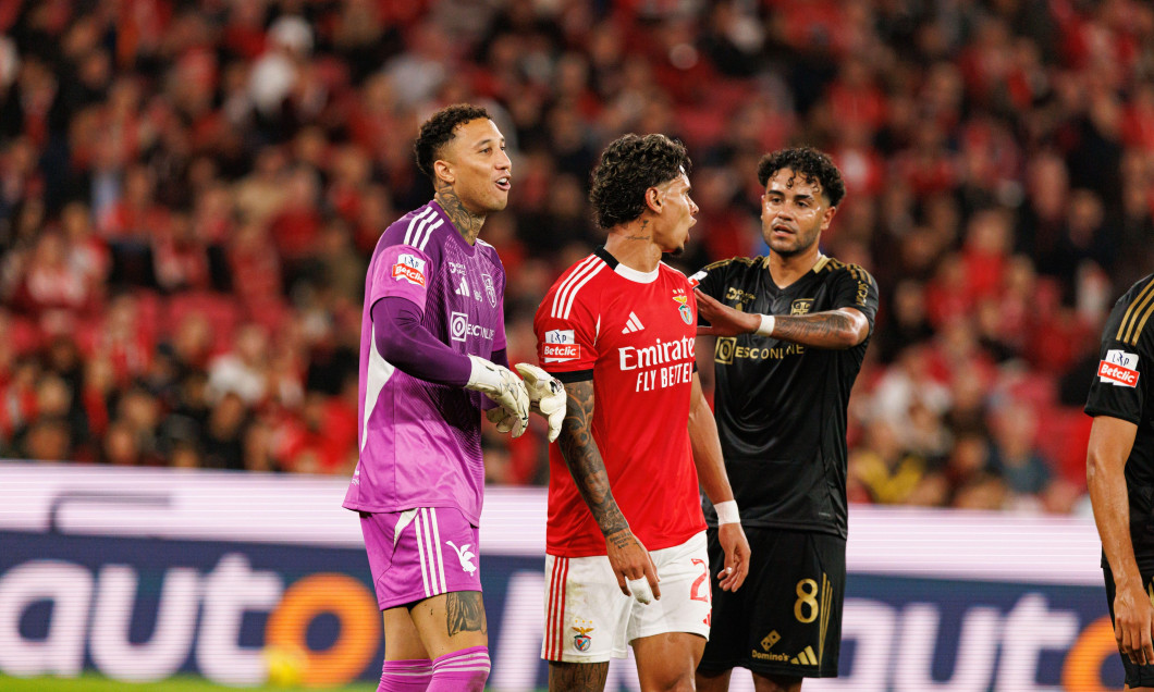 Patrick Sequeira, Richard Rios and Rafael Brito seen during Liga Portugal game between SL Benfica and Casa Pia AC (Maciej Rogowski/Ball Raw Images)