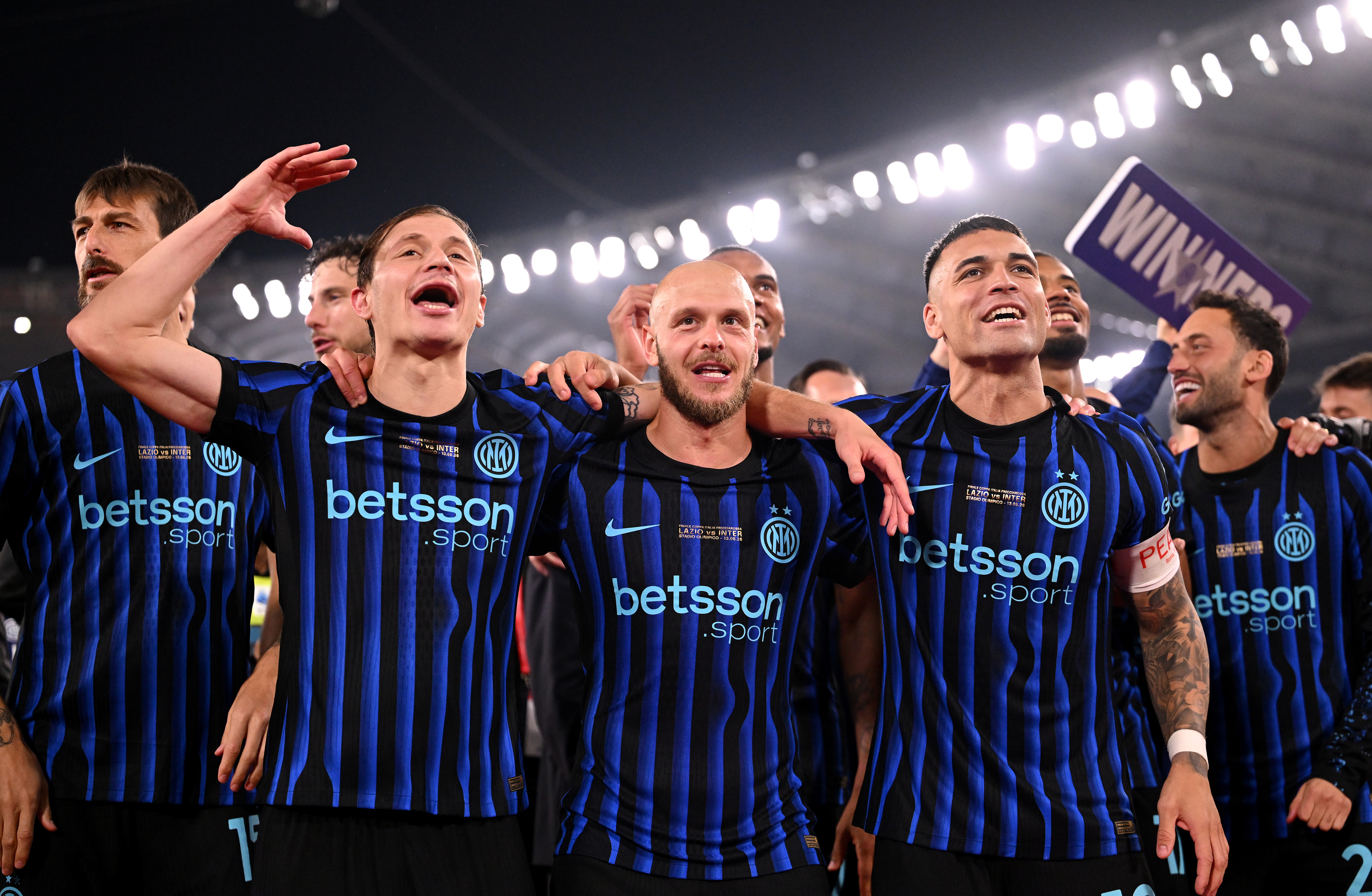Ce lovitură pentru Cristi Chivu! ”Cel mai bun jucător din Serie A” a spus ”DA” pentru transferul la Barcelona