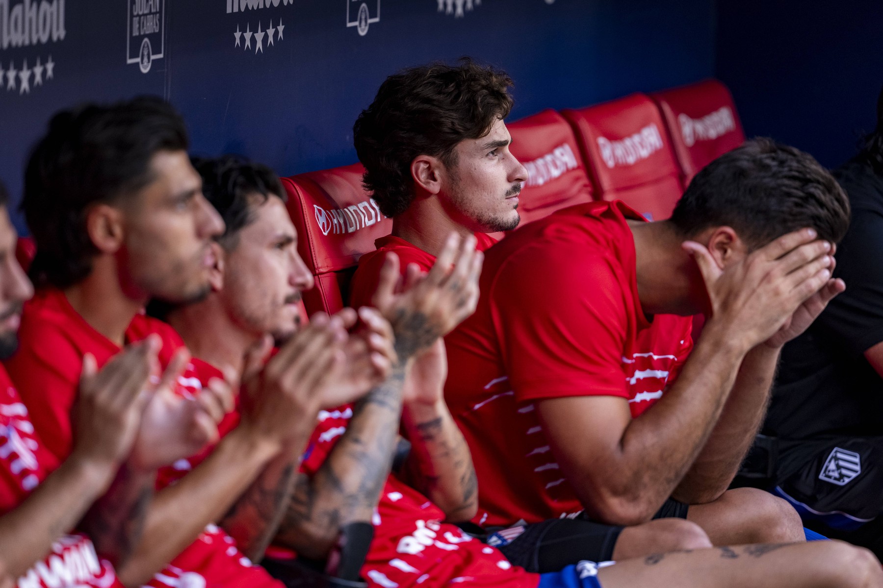 Athletic Bilbao - Atletico Madrid 0-0, ACUM, DGS4, Rayo - Santander 19:30 DGS4, Villarreal - Deportivo 22:00 DGS4