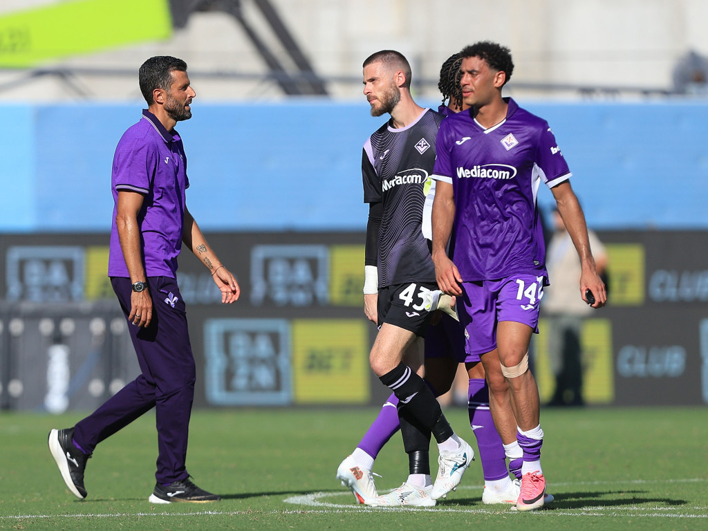 Fanii s-au săturat! I-au cerut să plece, imediat după ce Fiorentina a ajuns ultima în Serie A