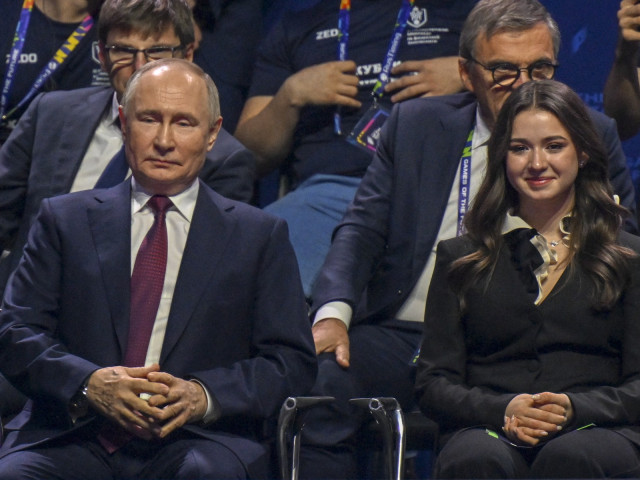 Lovitură de teatru: ”copilul” lui Vladimir Putin a fost interzis!