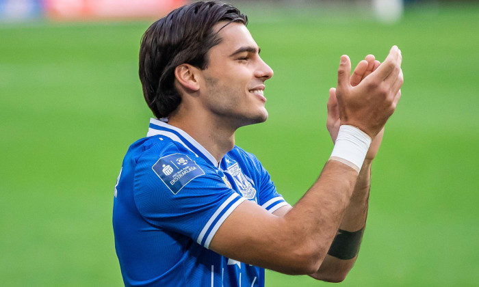 Poznan, Poland. 19th July, 2020. Karlo Muhar of Lech Poznan applauds after the Polish PKO Ekstraklasa match between Lech Poznan and Jagiellonia Bialystok at the Municipal Stadium in Poznan.Final score; Lech Poznan 4:0 Jagiellonia Bialystok. Credit: SOPA I