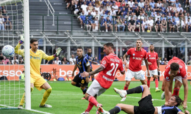 Soccer, Serie A: Inter-Napoli 3-2