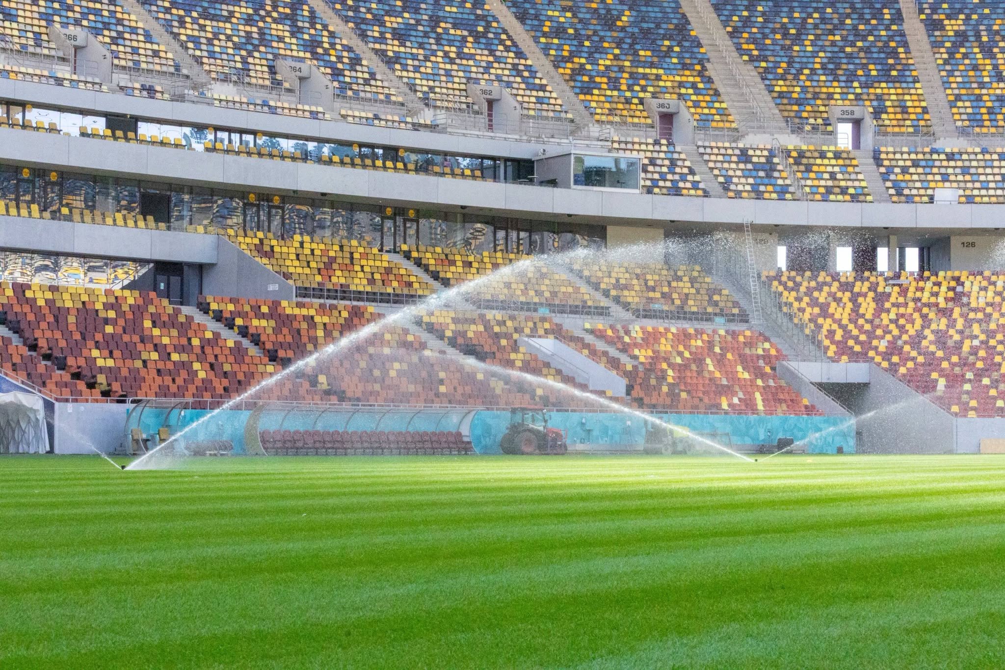 În sfârșit! Arena Națională are un nou gazon și este pregătită pentru fotbal. Primul meci: FCSB - Petrolul