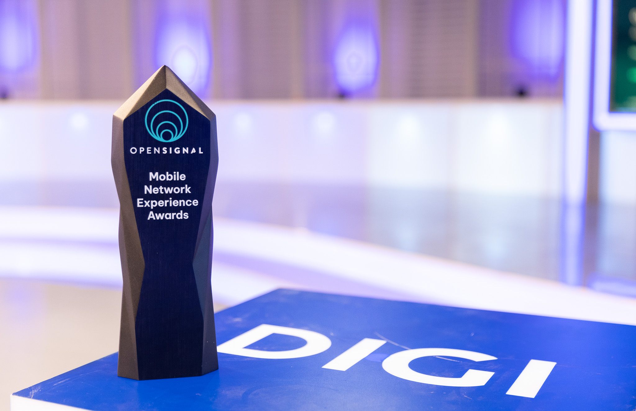 DIGI primește certificarea Opensignal pentru cea mai bună calitate a unei rețele mobile din România