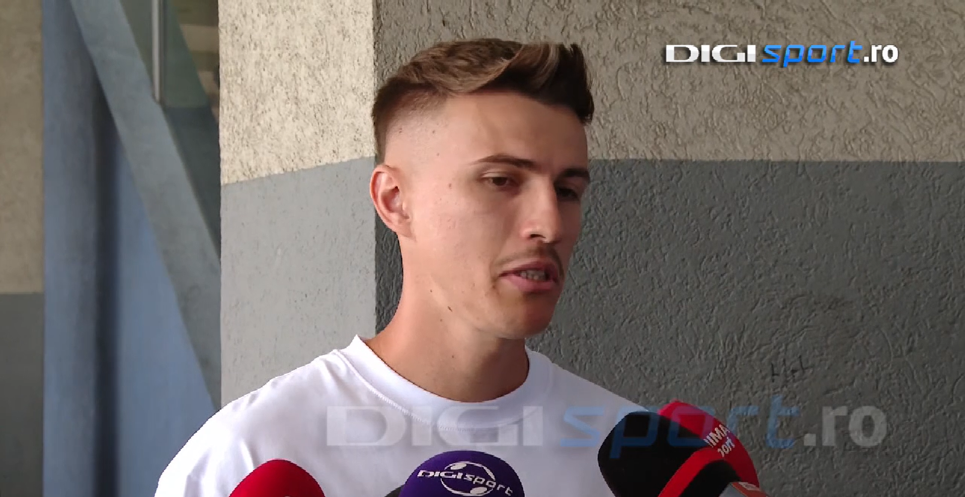 Octavian Popescu a pus mâna pe telefon și i-a scris lui MM Stoica: "Trebuia să îmi fac bagajul"