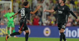 ISTANBUL, TURKEY - SEPTEMBER 5: Dusan Vlahovic of Besiktas JK, Ilhan Fakili of Besiktas JK during the Turkish Super League 2026/27 match between Fenerbahce and Besiktas JK at Sukru Saracoglu Stadium on September 5, 2026 in Istanbul, Turkey. (Photo by BSR