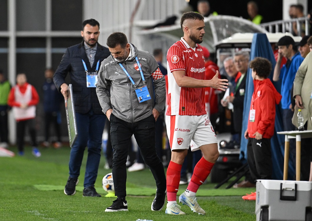 ”N-am fost fan Pușcaș niciodată. Nu pot să fiu acum!”. Atacantul lui Dinamo, "desființat"