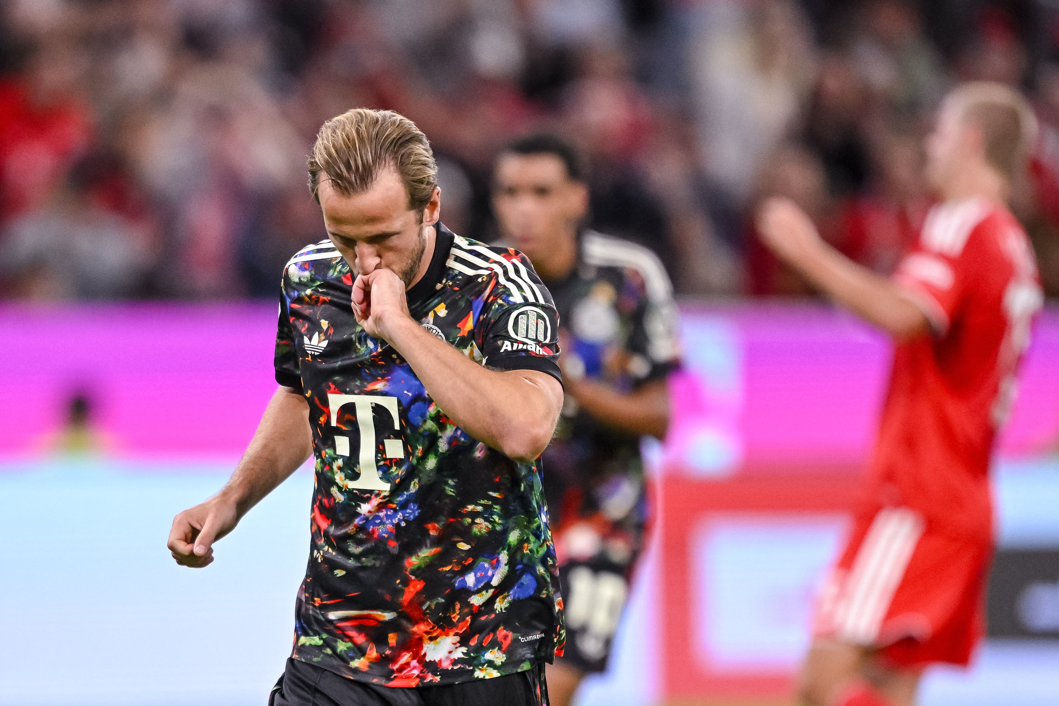 Ce jucător! Kane a intrat în istoria Bundesligii