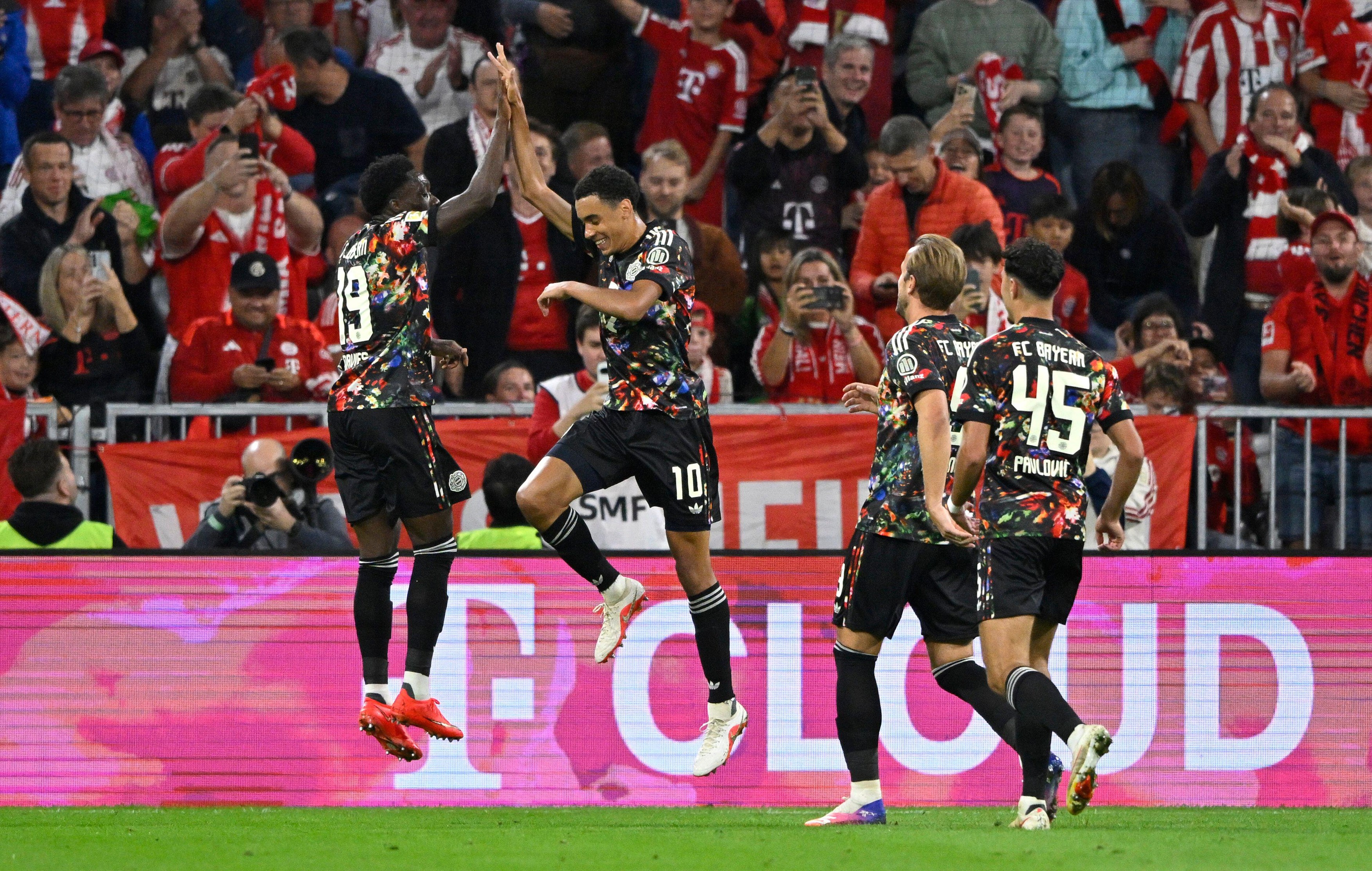 Bayern Munchen - Union Berlin 7-0. Bavarezii au "demolat-o" pe Union Berlin într-o seară în care Harry Kane a intrat în istorie