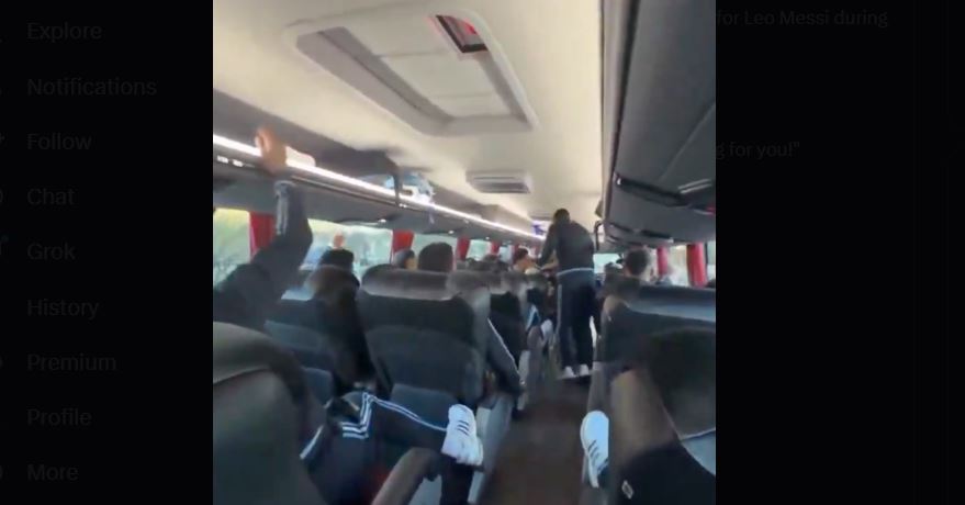 Au încercat să-l "întoarcă" pe Messi. Dezvăluiri din autocarul Argentinei