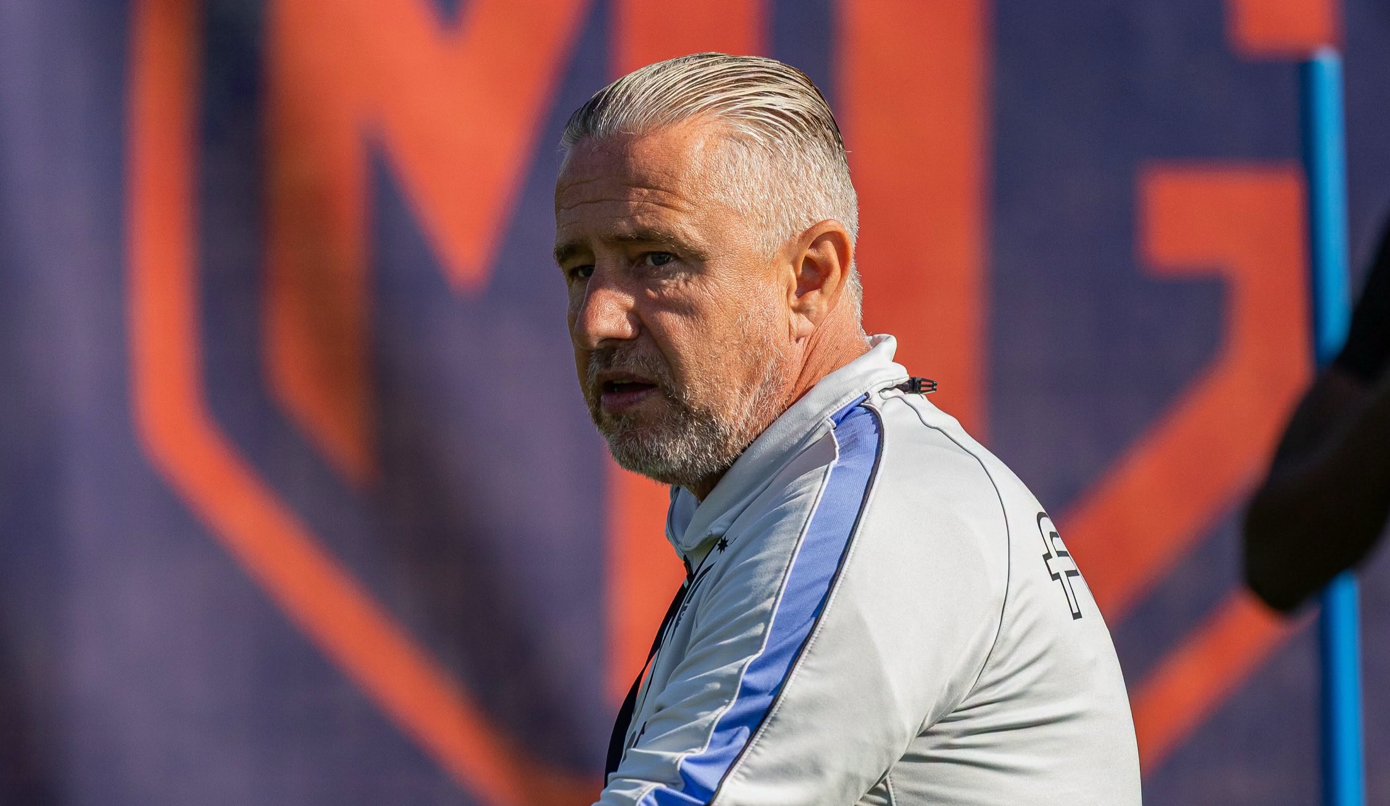O nouă șansă: Reghecampf poate scăpa un fotbalist din "ghearele" lui Becali