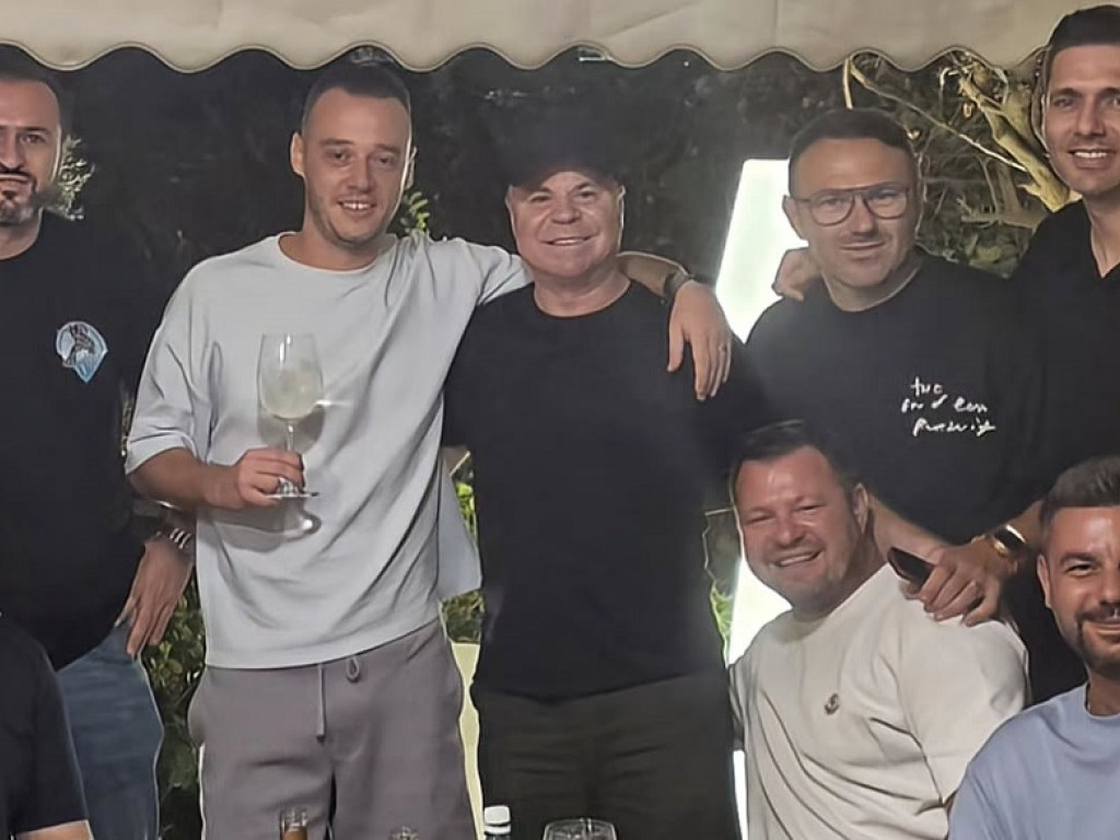 Decizia FRF, după imaginea de la Ibiza cu oficialii României U21 alături de Nicu Gheară, care a iscat controverse
