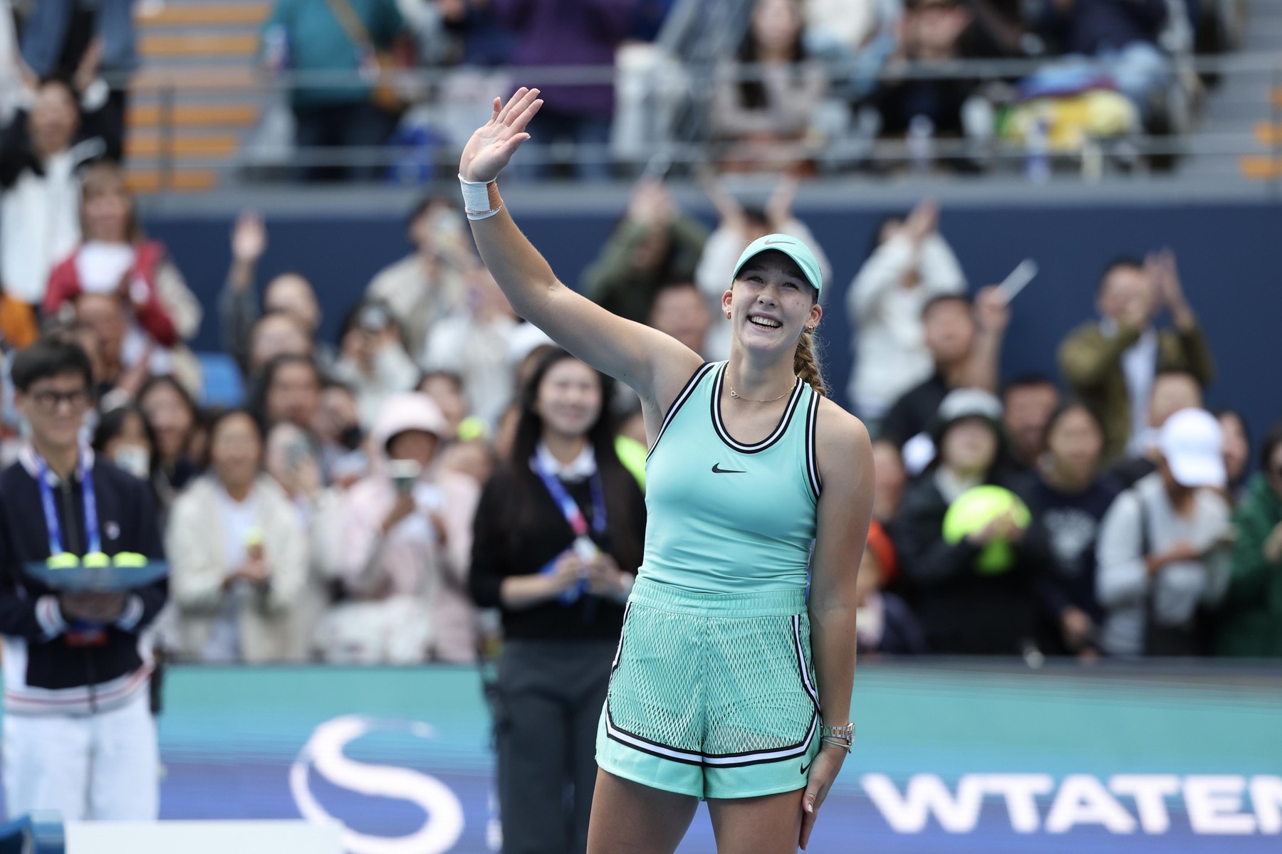 Mirra Andreeva vs Nikola Bartunkova, în prima semifinală de la WTA Beijing!