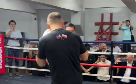 Președintele țării a intrat în ringul de box: imaginile zilei