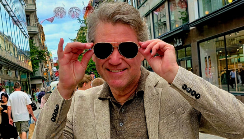 Florin Răducioiu, între sticle de vin de 10.000 € și petreceri hollywoodiene: ”Mi-am pierdut capul după un fotomodel”