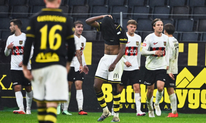 Stockholm, Sweden. 10th Oct, 2026. STOCKHOLM, SWEDEN 20261010AIK is down after Brommapojkarna's goal, 5-6, in overtime during Saturday's Allsvenskan football match between AIK and IF Brommapojkarna at Strawberry Arena. Photo: Claudio Bresciani/TT/Code 100