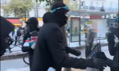 banderola messi furata paris