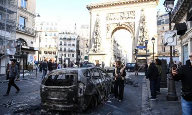Post-Protest Looting And Damage Near Strasbourg Saint-Denis - Paris, France - 18 Oct 2026