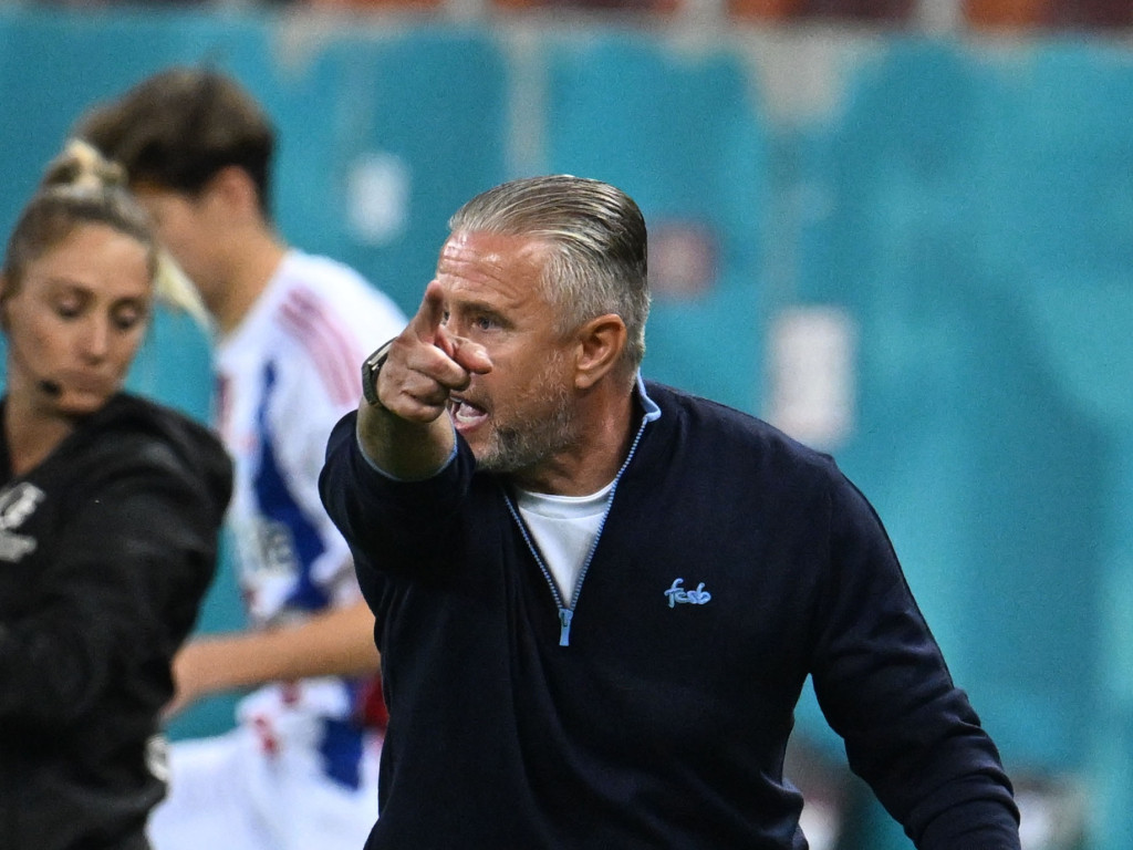 Reghecampf are infirmeria plină la FCSB! Cum ar putea arăta echipa cu FC Voluntari