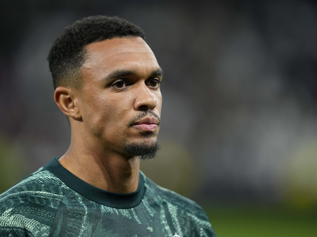 Ce lovitură: Trent Alexander-Arnold vrea să plece de la Real Madrid! Echipa care e gata să-l transfere
