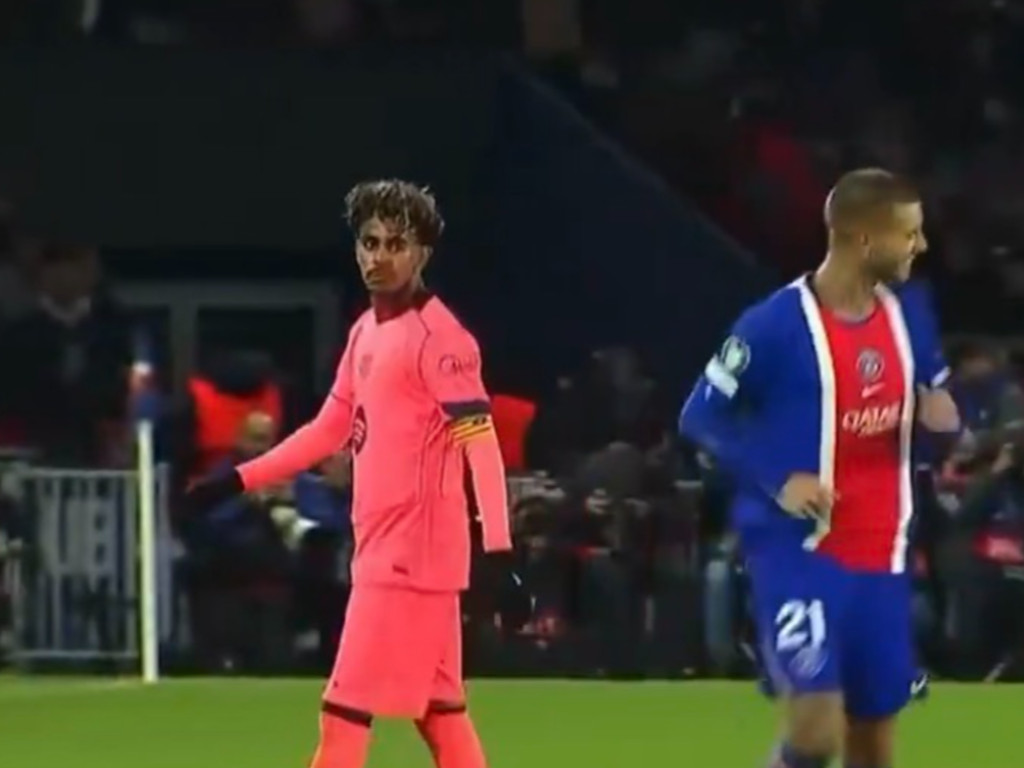 Viral: Lucas Hernandez l-a lovit cu palma peste față pe Lamine Yamal în PSG - Barcelona 2-4