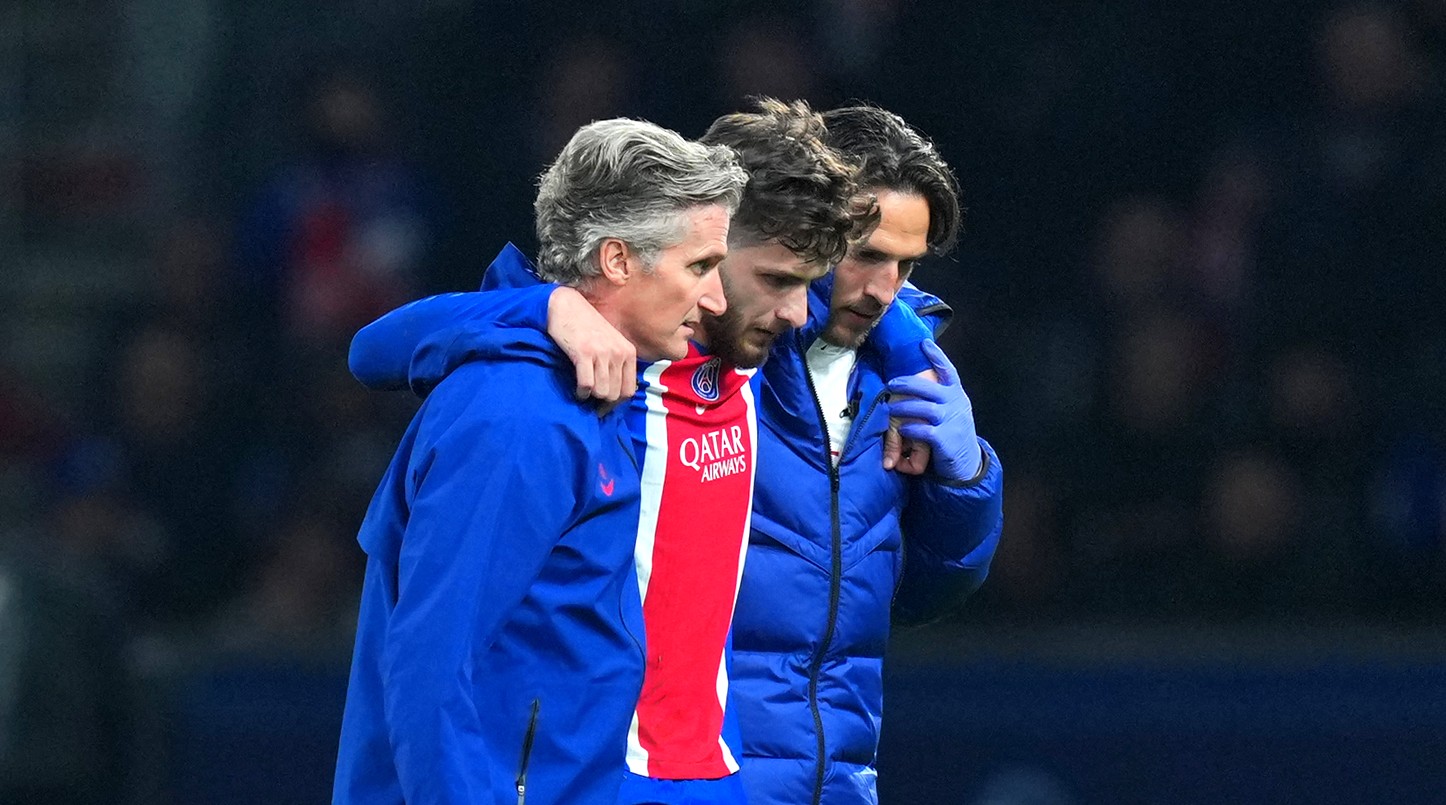 ”De ce eu?”. Mesajul emoționant al lui Kvicha Kvaratskhelia, după ce a aflat că e OUT tot sezonul la PSG