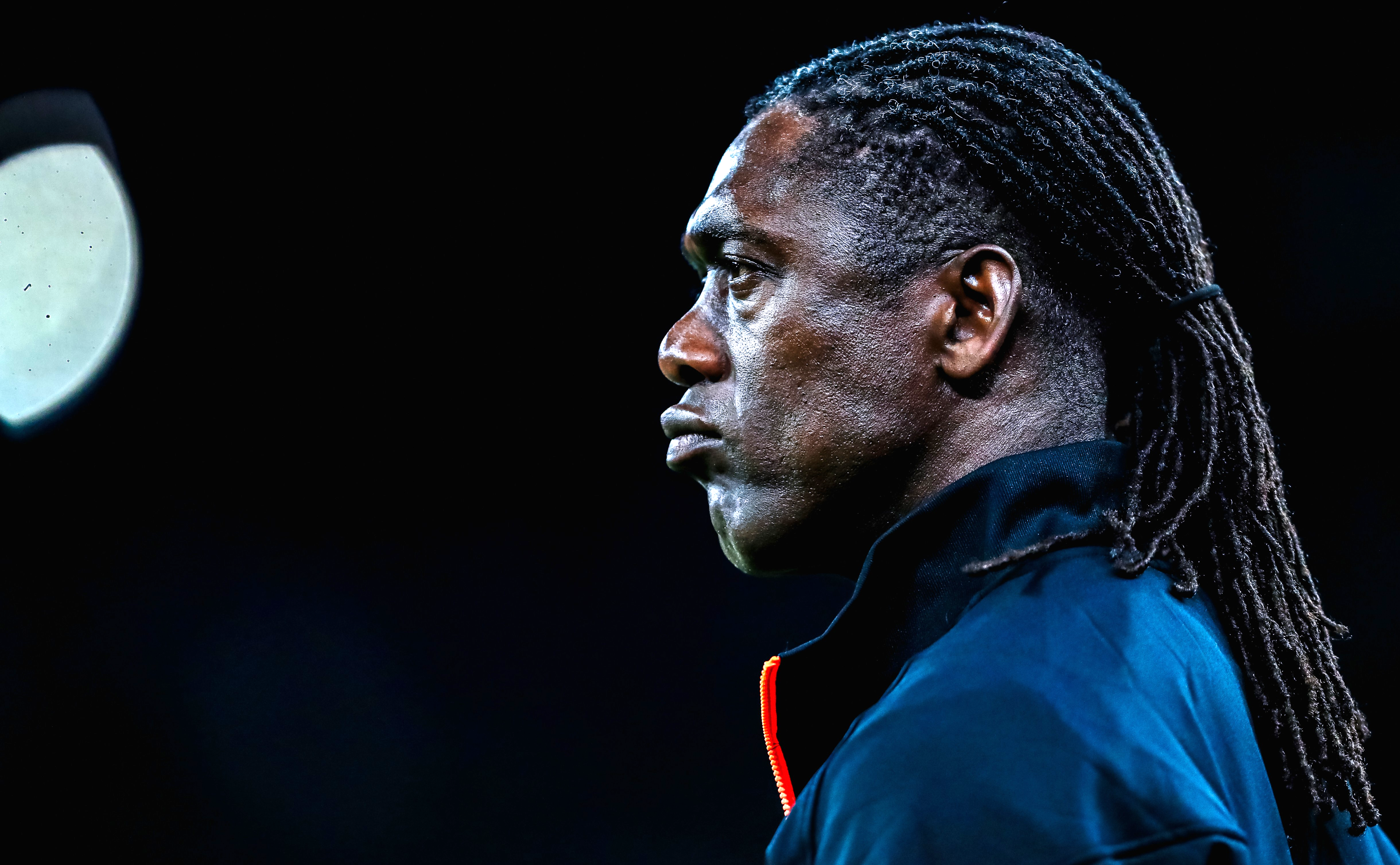Derapaj! O legendă l-a jignit în direct la TV pe Clarence Seedorf: "Un adevărat idiot"