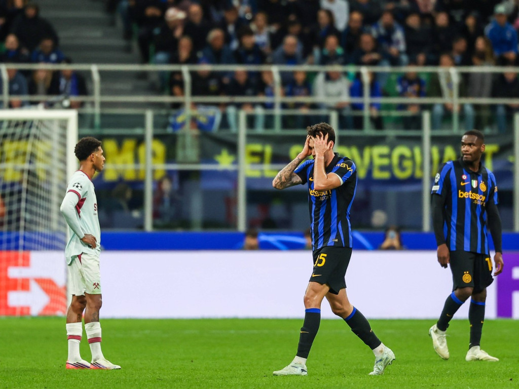 Fără ocolișuri: cum l-a numit Cristi Chivu pe Alessandro Bastoni, după ce italianul a luat două galbene în două minute